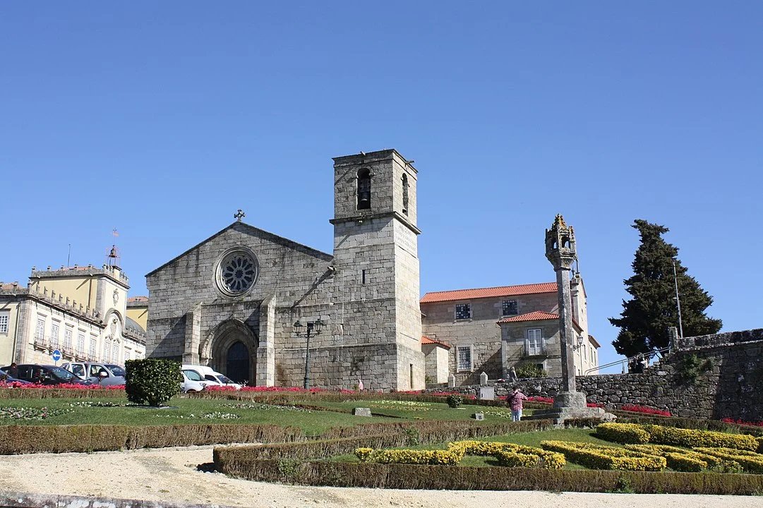 ⛪ 십자가의 선한 예수 성당(이그레자 두 세뇨르 봄 제주스 다 크루스 드 바르셀루스)